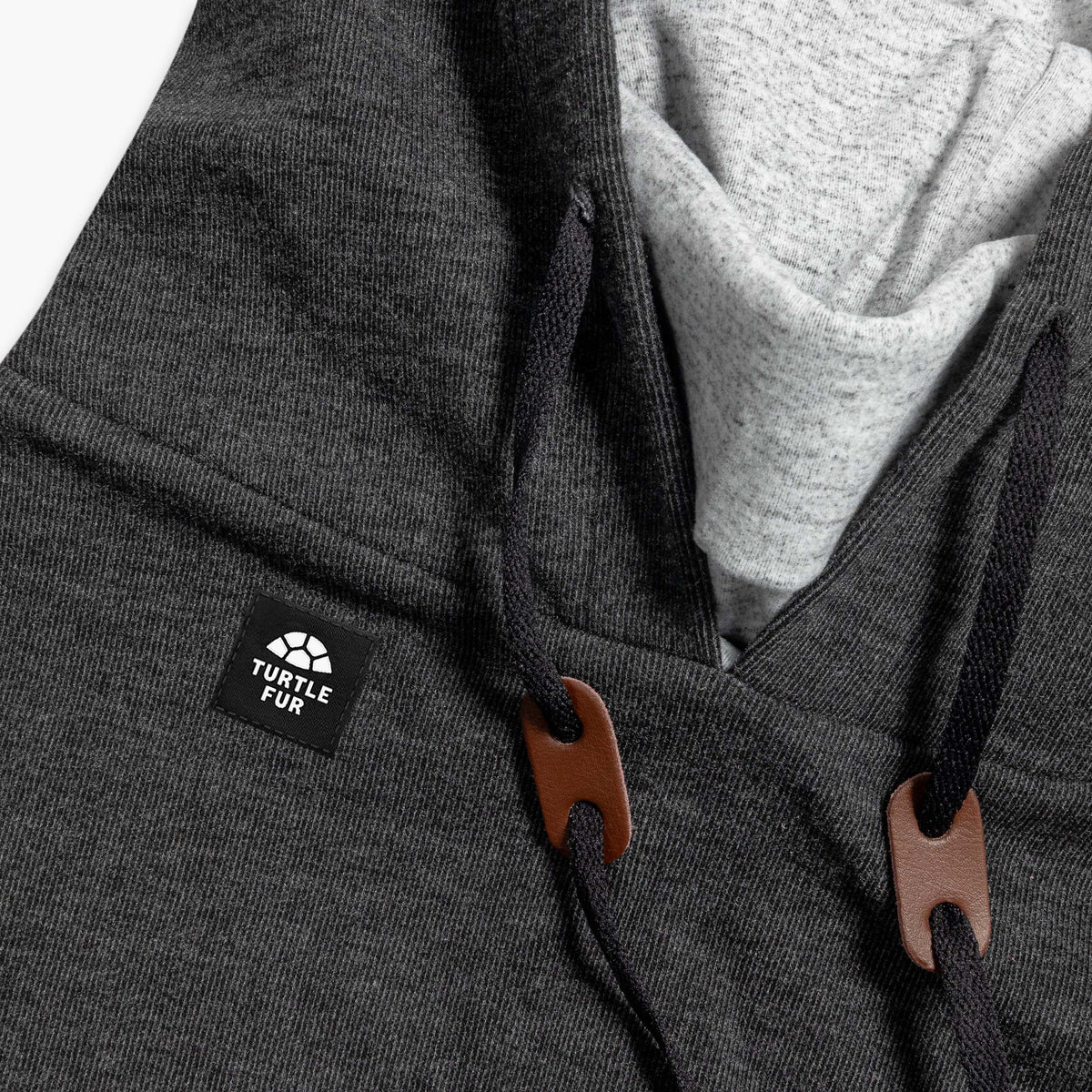 All-Mountain Overhood / Color-Black